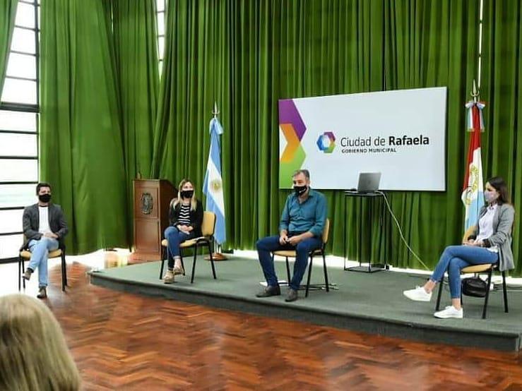 juan senn luis castellano paz caruso barbara chivallero por porgrama argentina hace