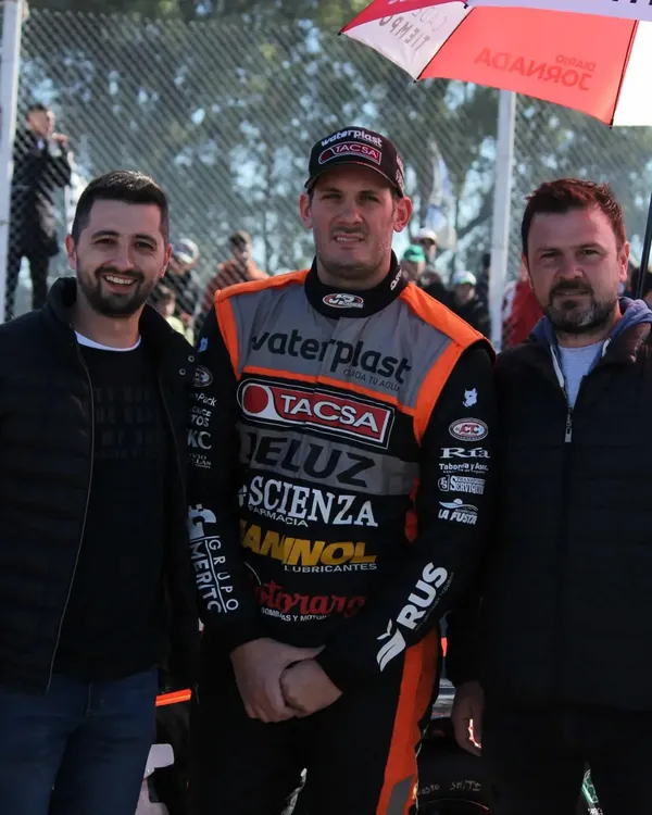 353442661_1678088292636315_7070166755022196127_n