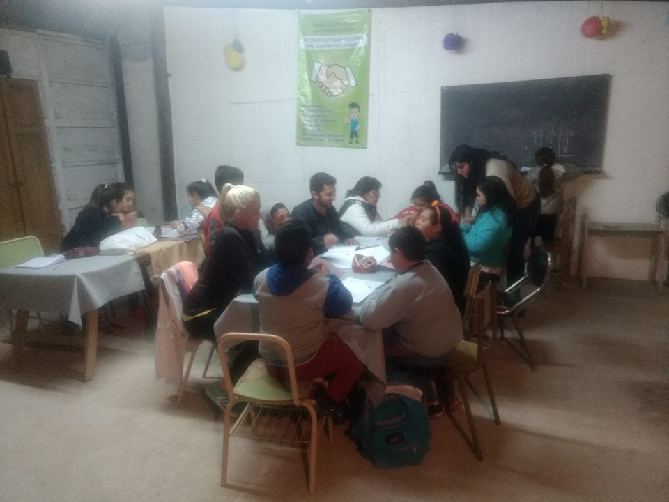 taller de apoyo escolar juan senn construyendo puentes vecinos autoconvocados