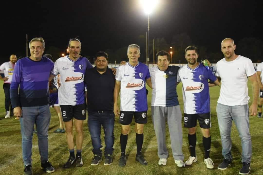 243517530_1258259744619174_895036923999245509_n