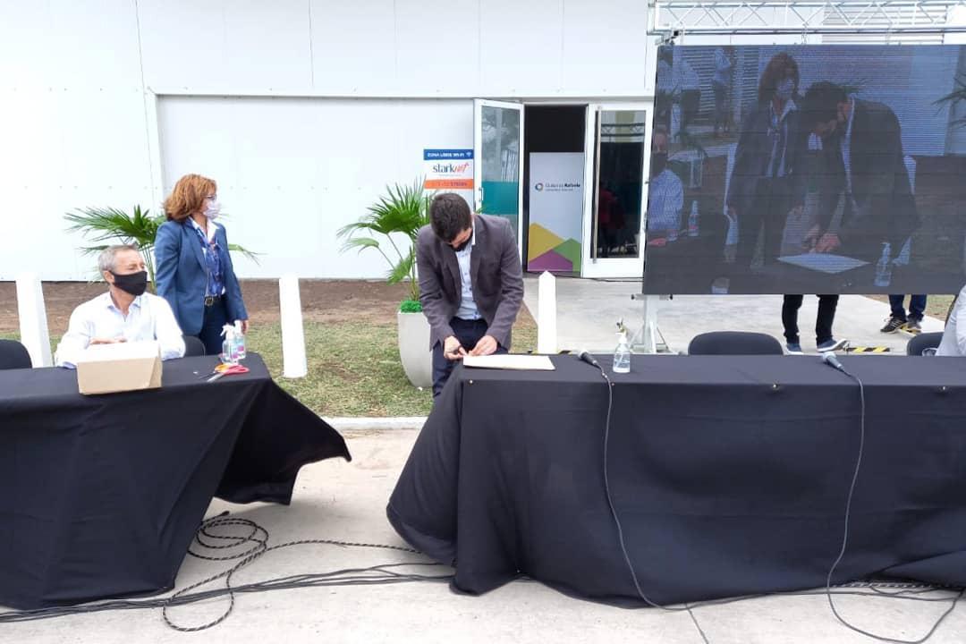 juan senn licitacion obra area industrial