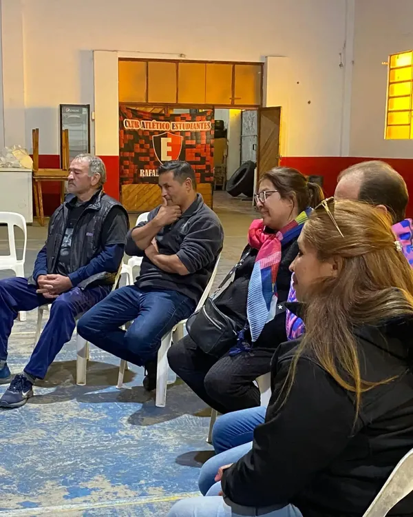 353826947_1679879895790488_2550882849907994001_n